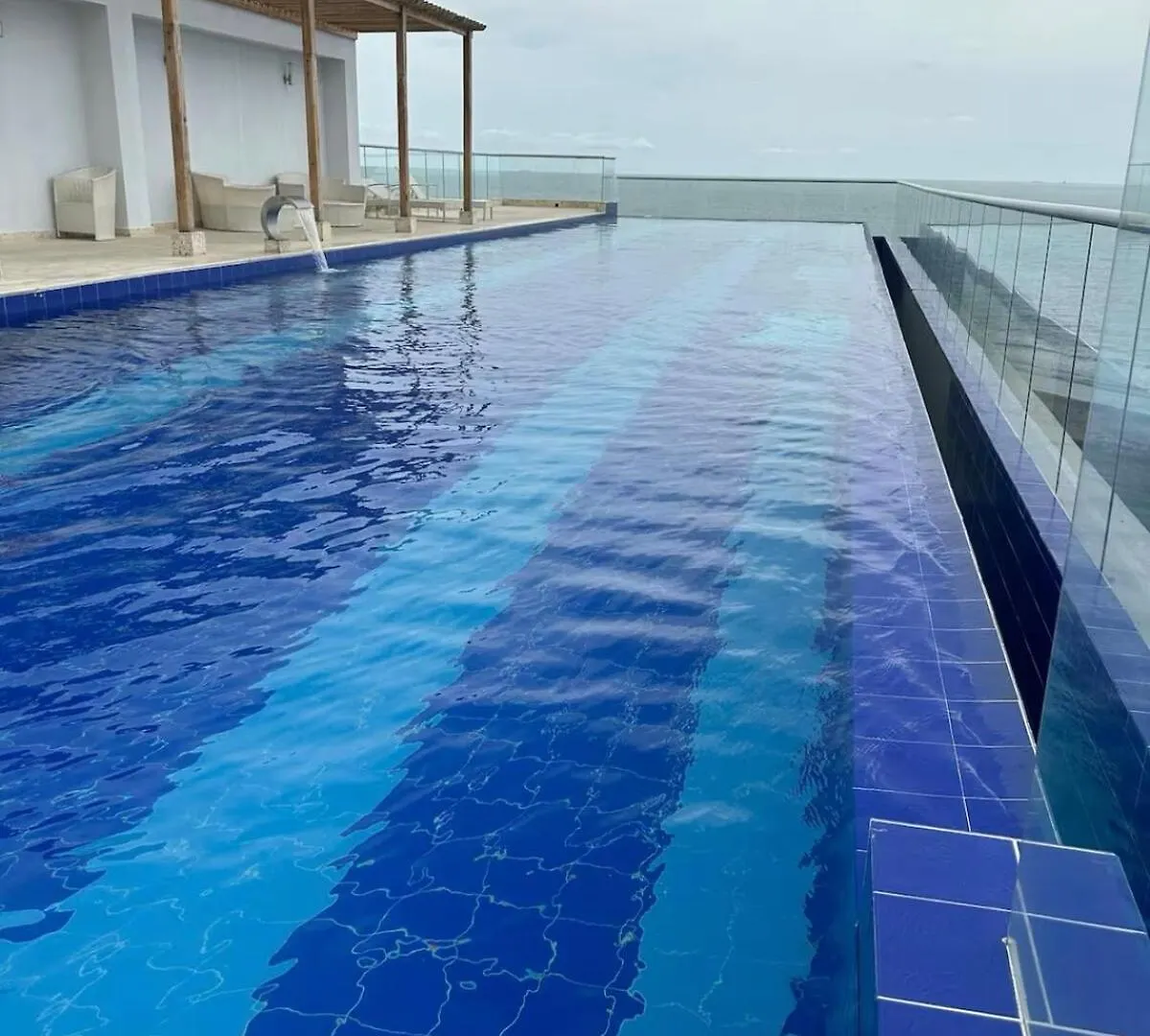 Hermoso apartamento moderno con vista al mar Cartagena